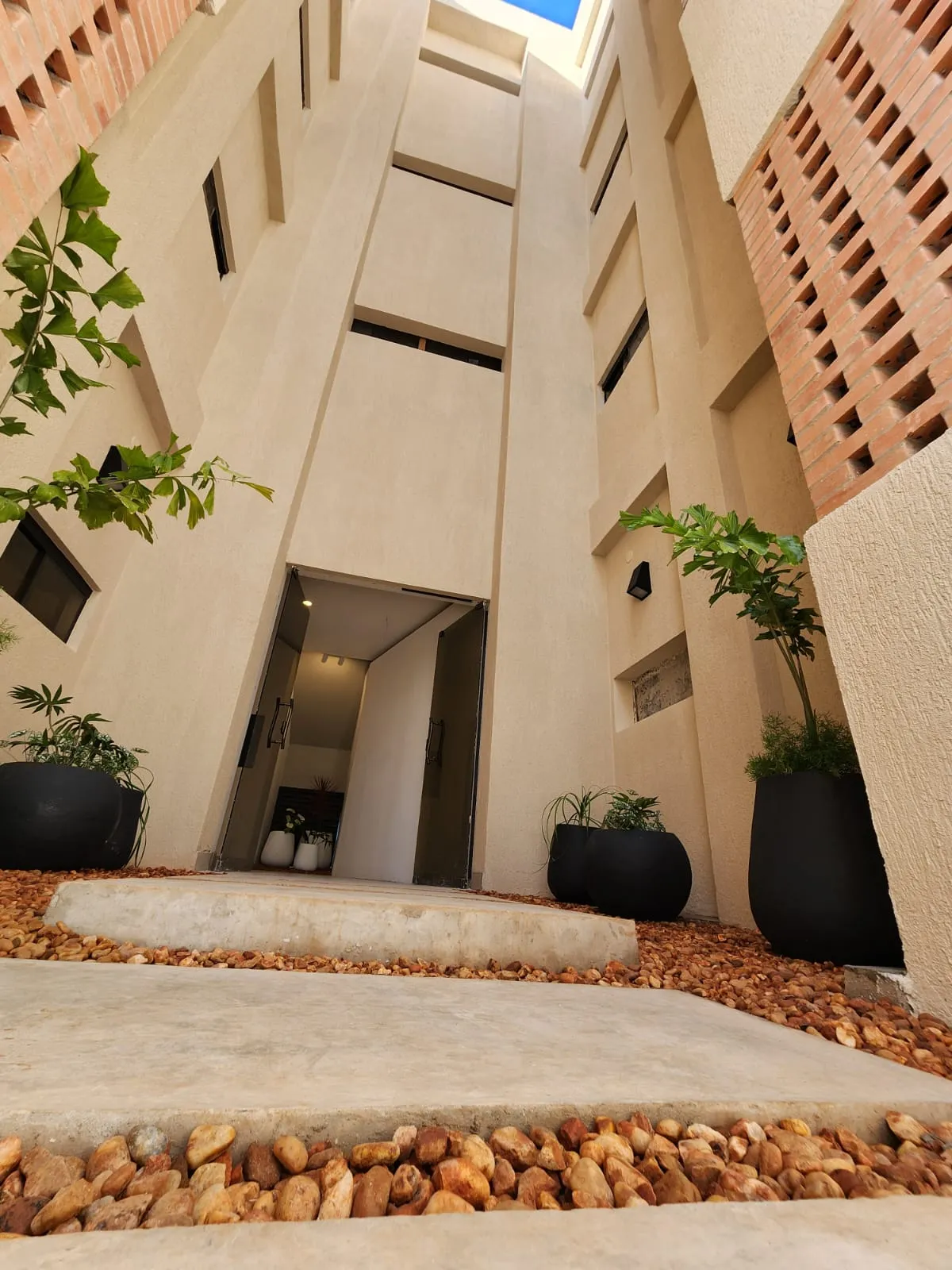 Boulevard Villa Elisa