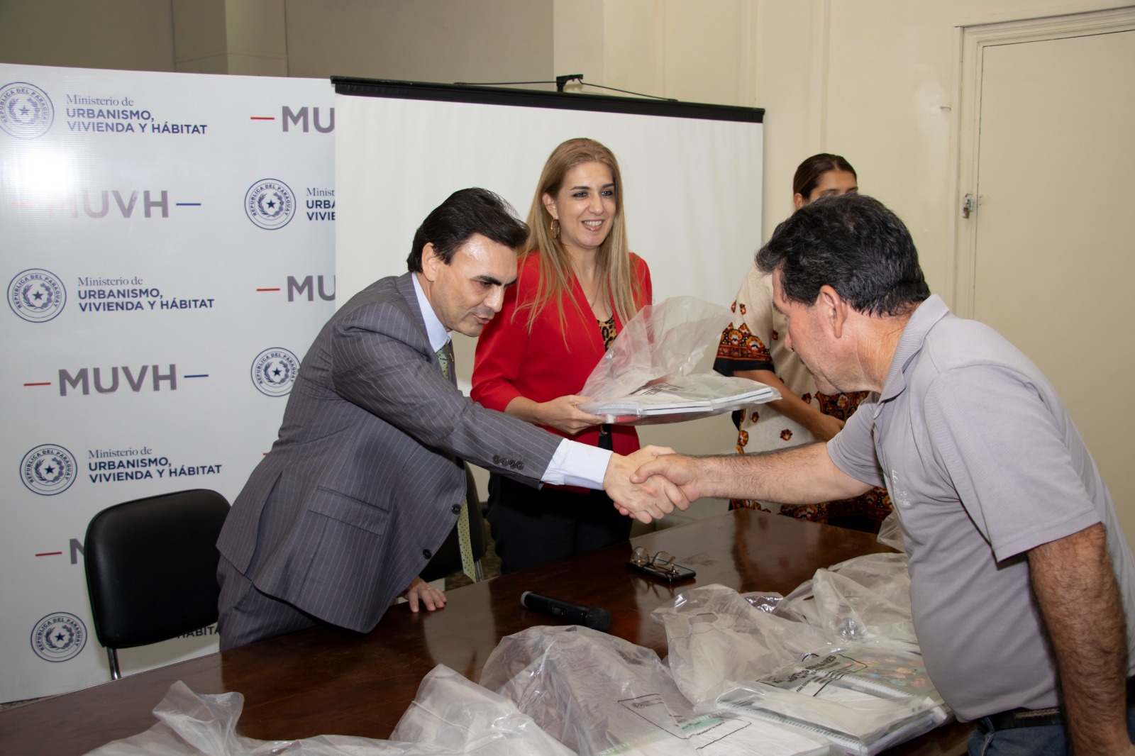 d0a46926-ea61-4472-8f76-af9f3fa0a958