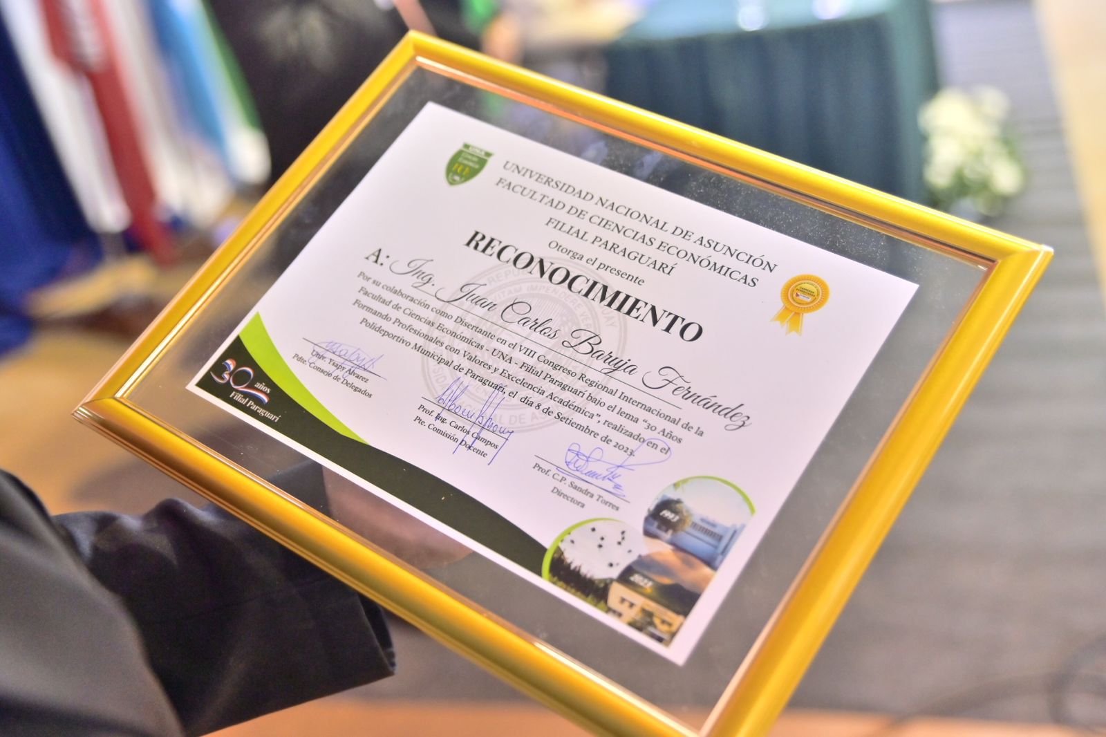 9fbcf9c4-730d-4bba-8cb9-b548e97b2b49