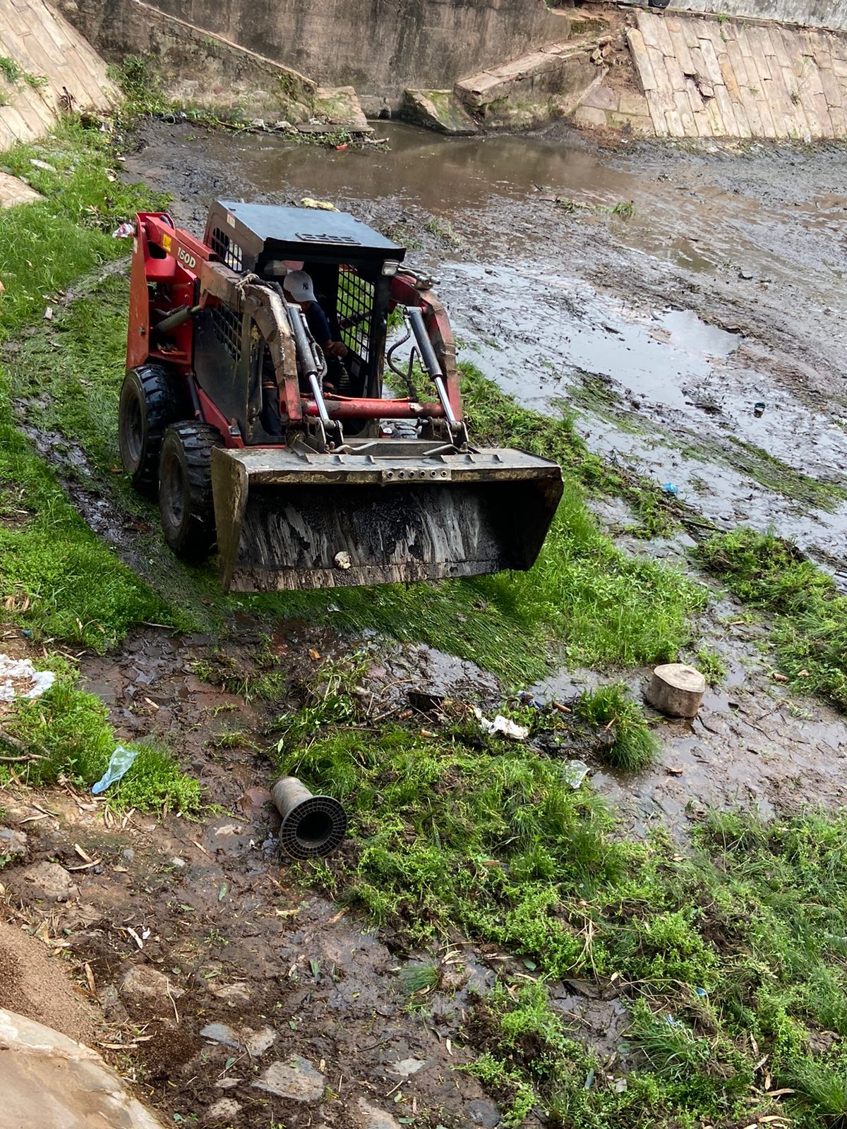 WhatsApp Image 2023-11-27 at 10.50.49 (1)