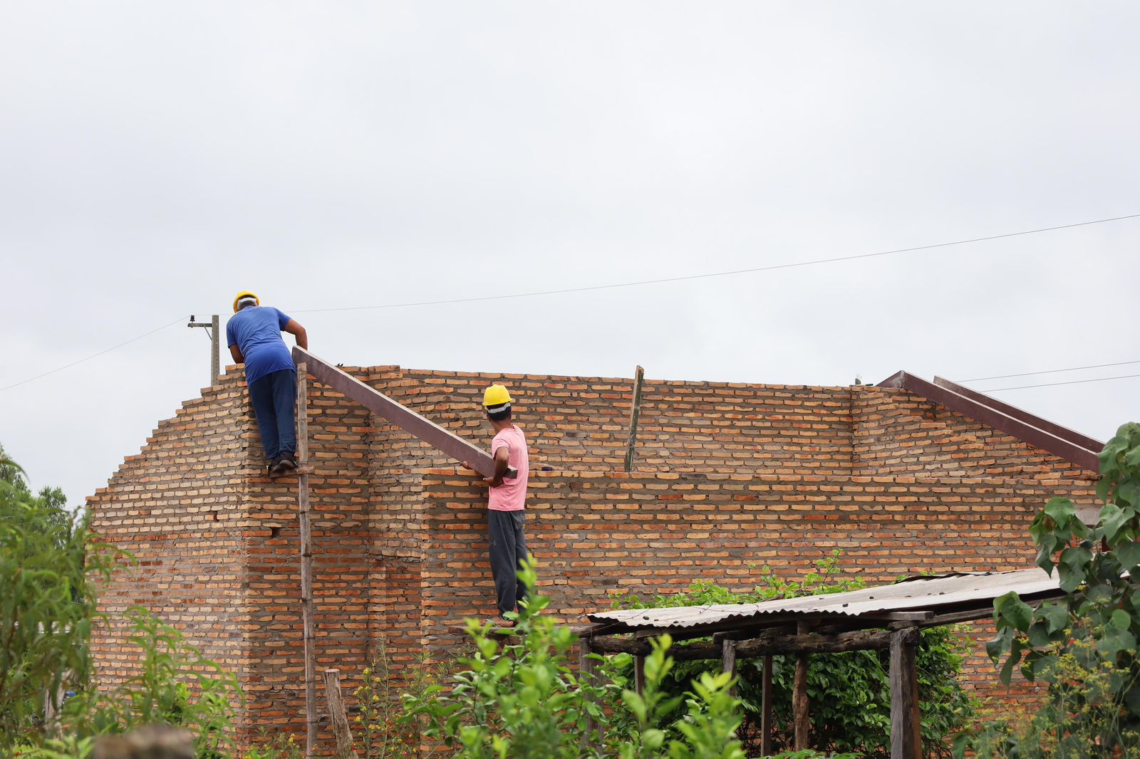 a5dfc945-4f31-49b5-8a87-c497ccab9c2b