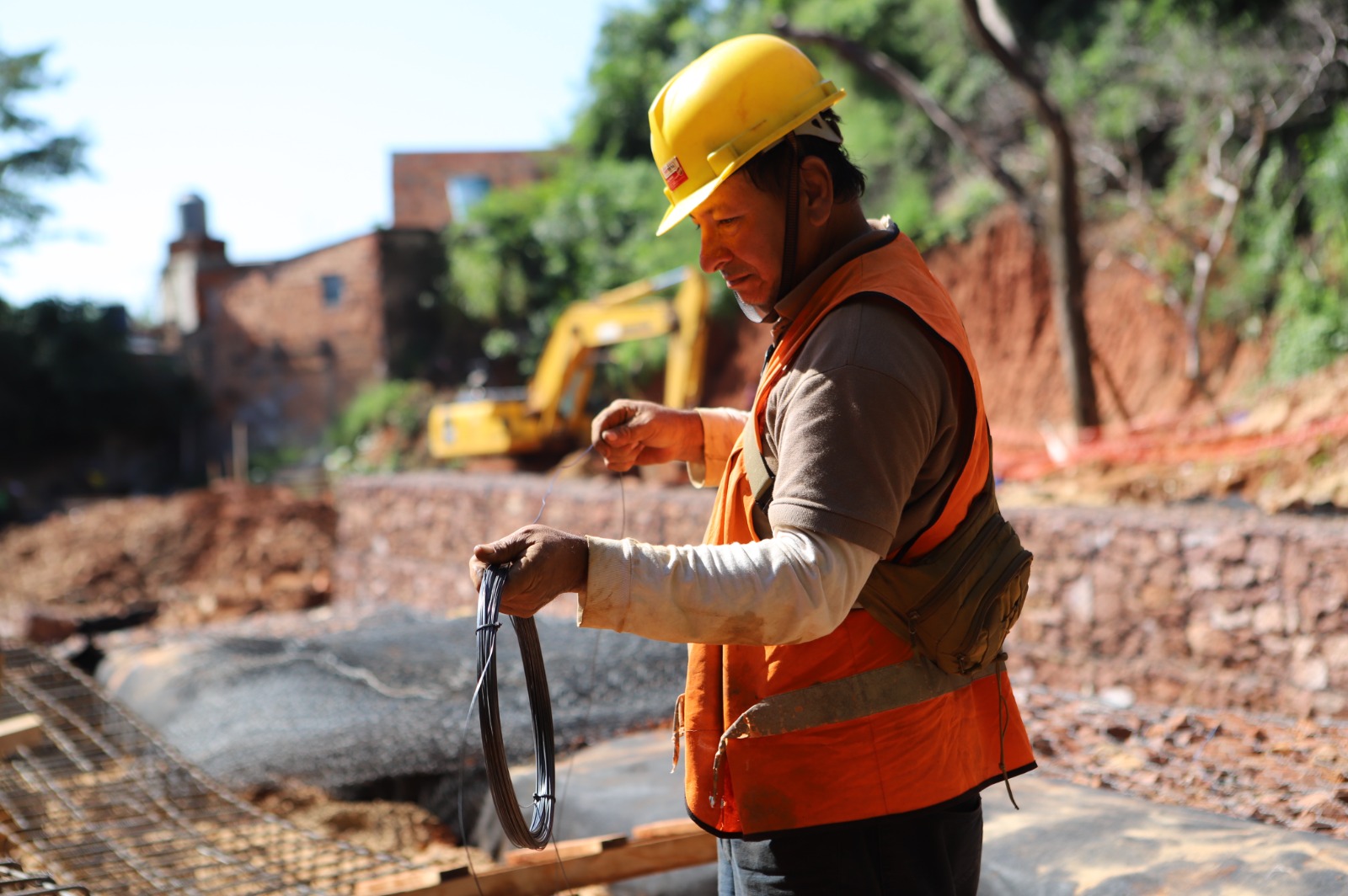 WhatsApp Image 2024-05-23 at 08.41.00 (2)