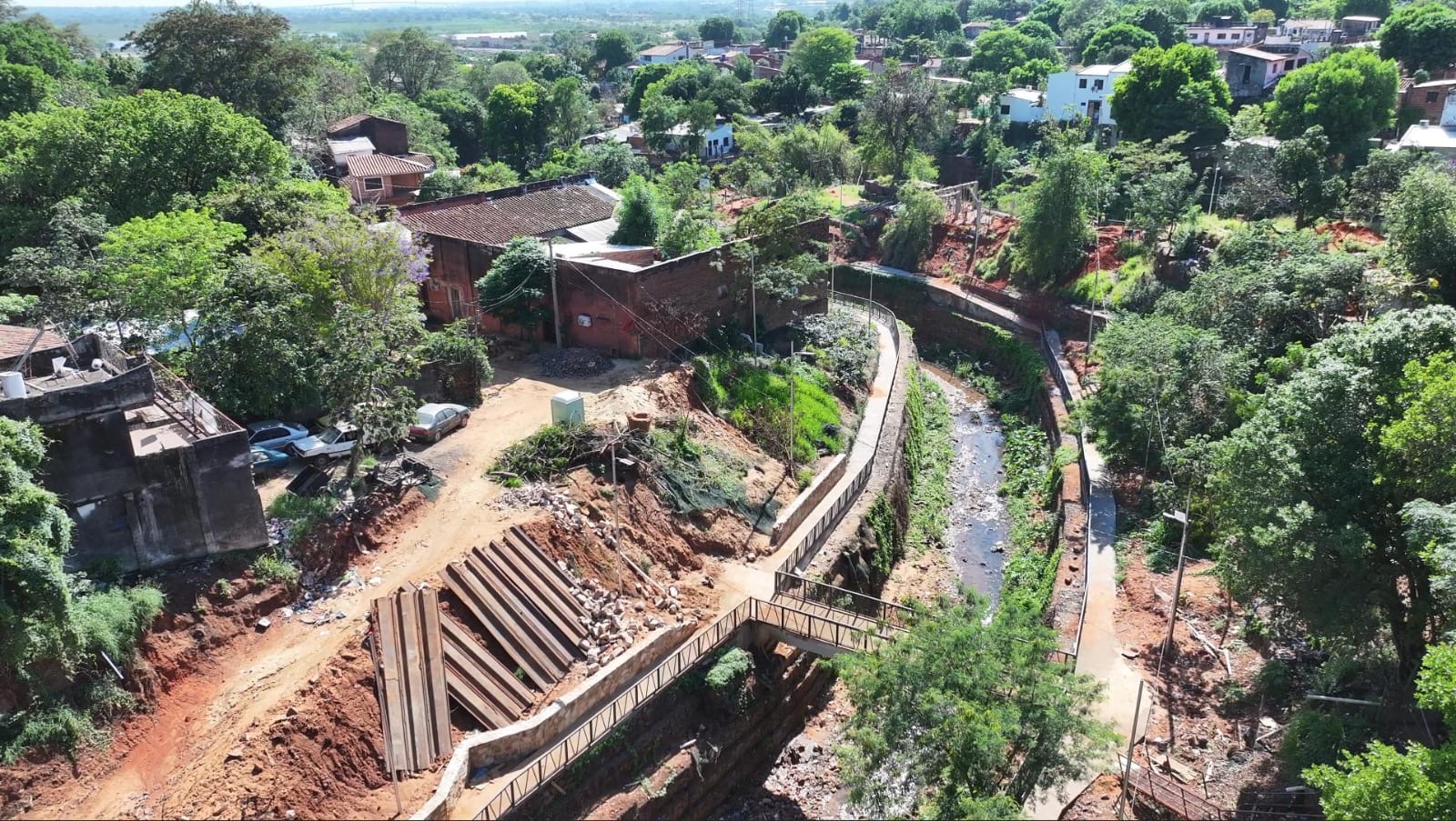 63ef6354-6141-4069-991f-69a9975cf0cf