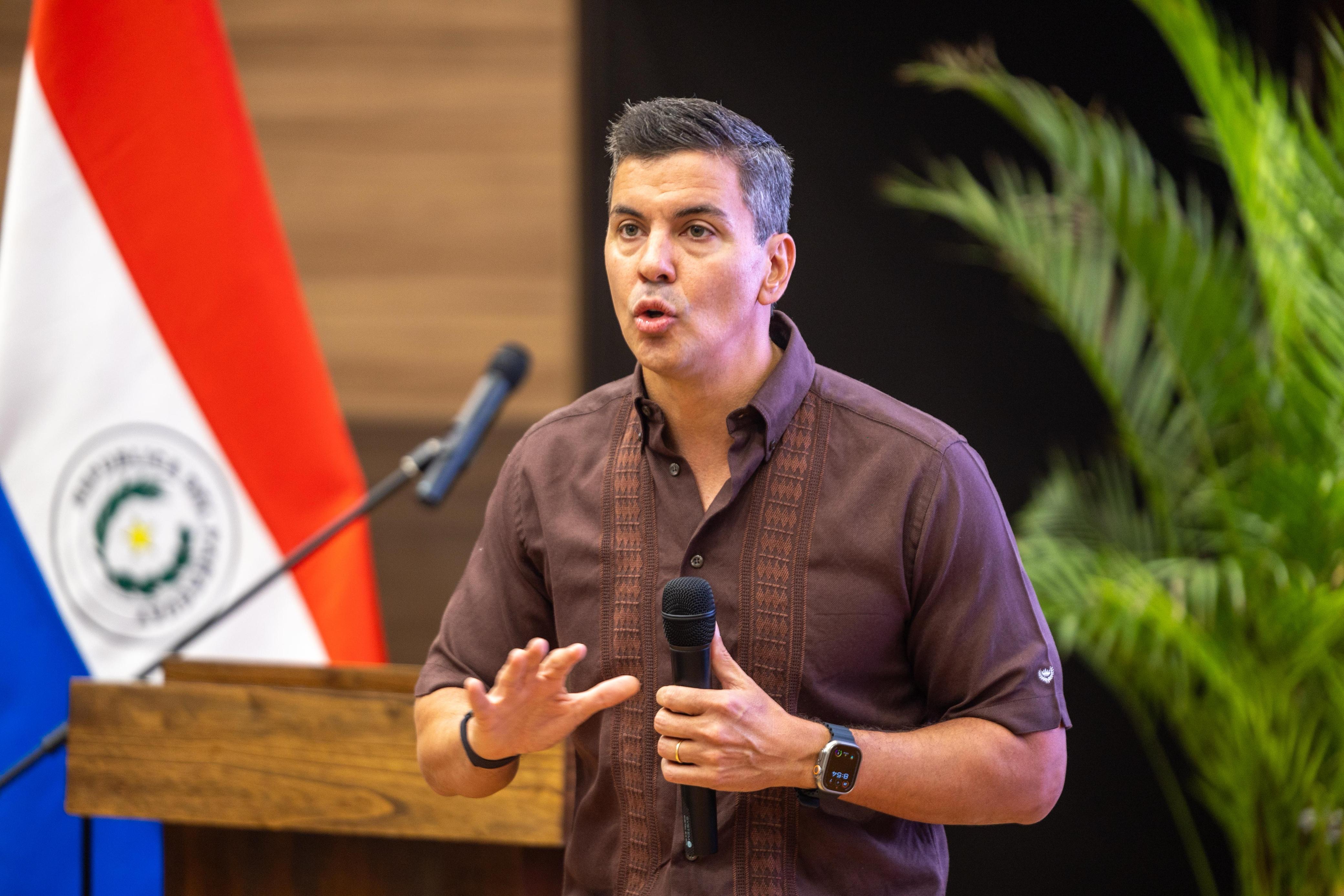 a19950d0-bc4c-43db-9313-a12e71a8ea61