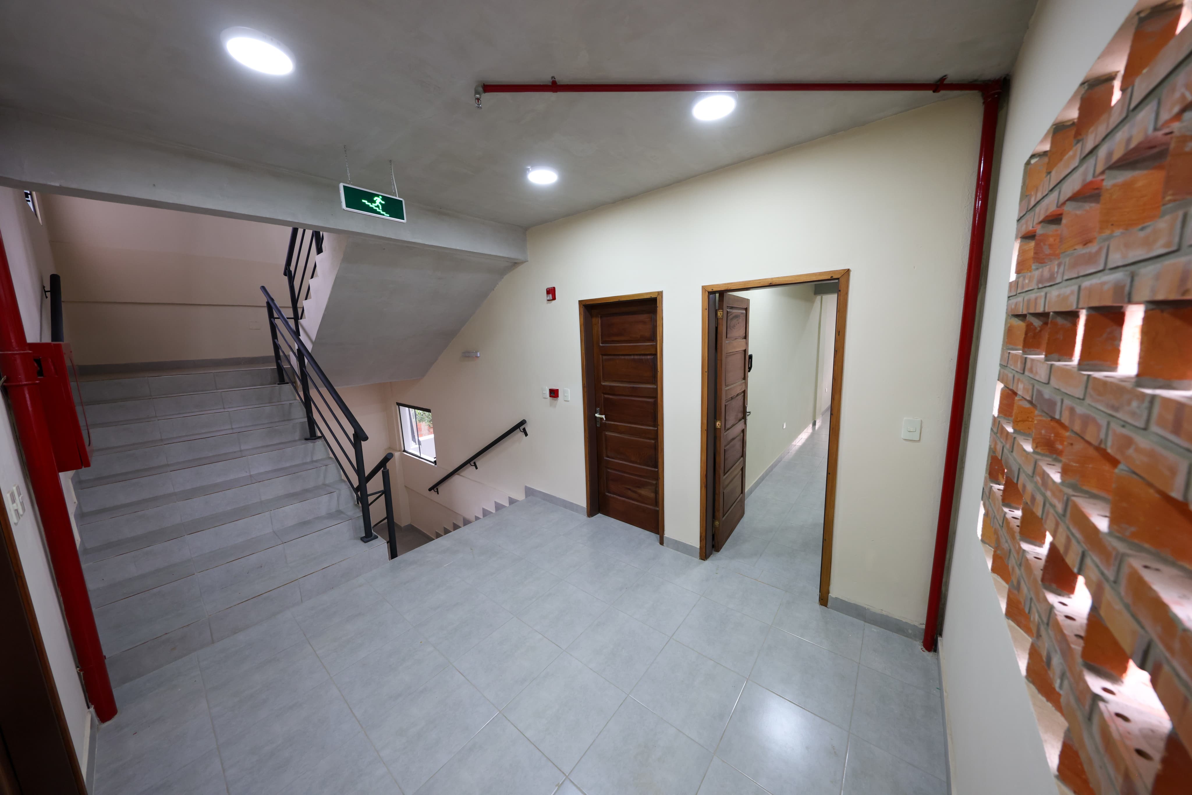 WhatsApp Image 2025-03-17 at 13.31.32