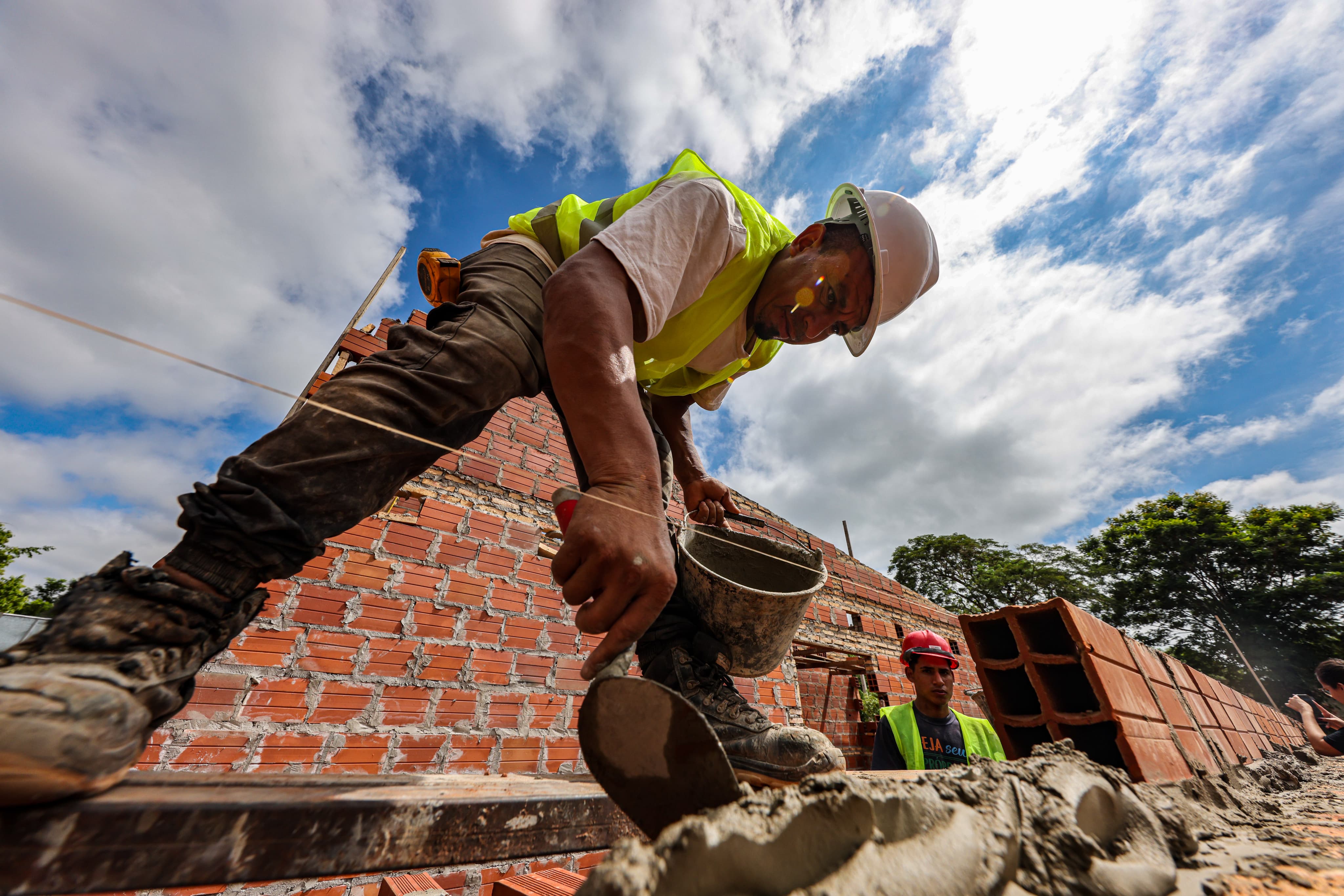 WhatsApp Image 2025-03-27 at 09.50.00 (4)