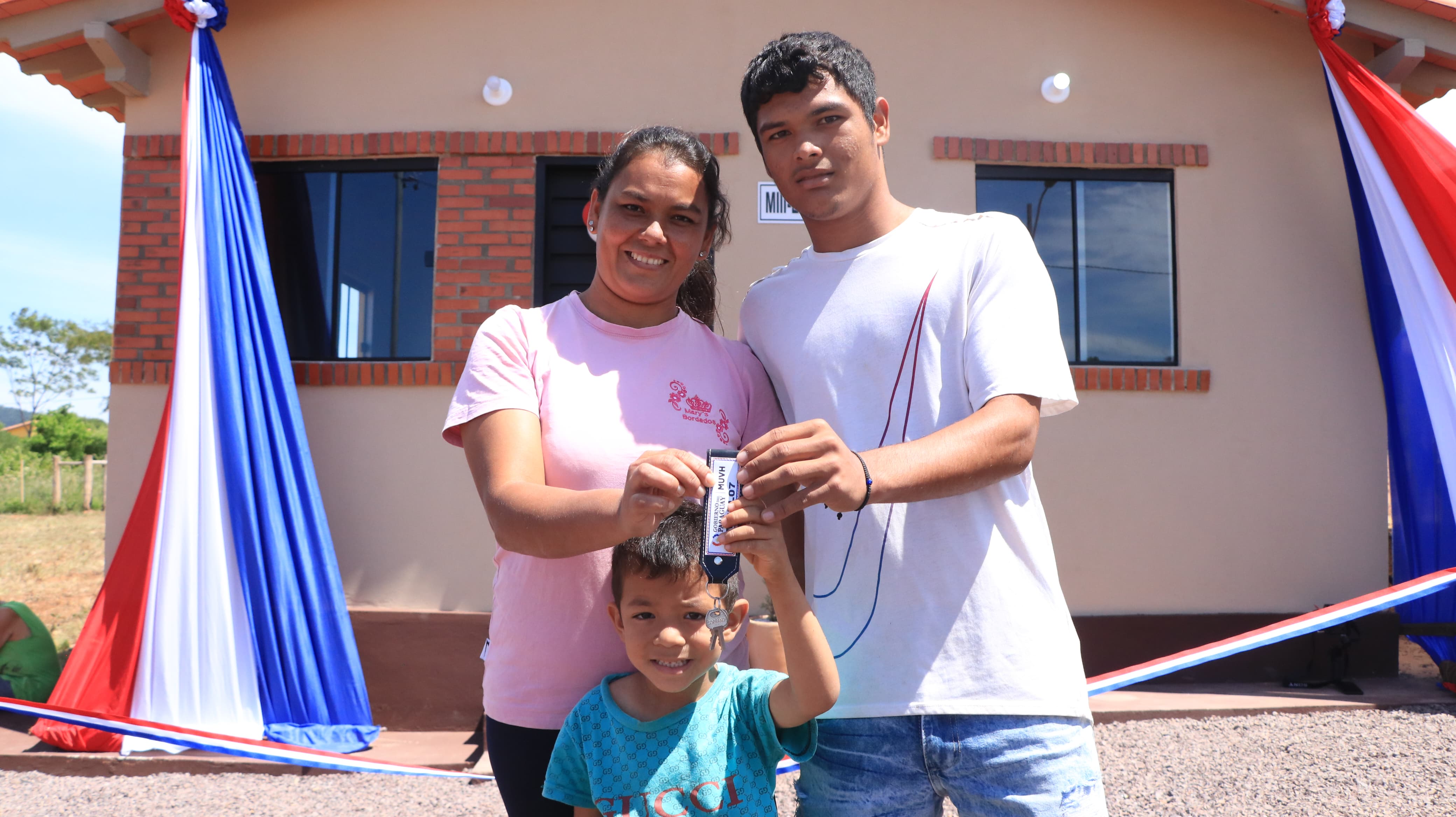 ce7195f2-1ed7-44c2-8b47-5f86e2f01e5d