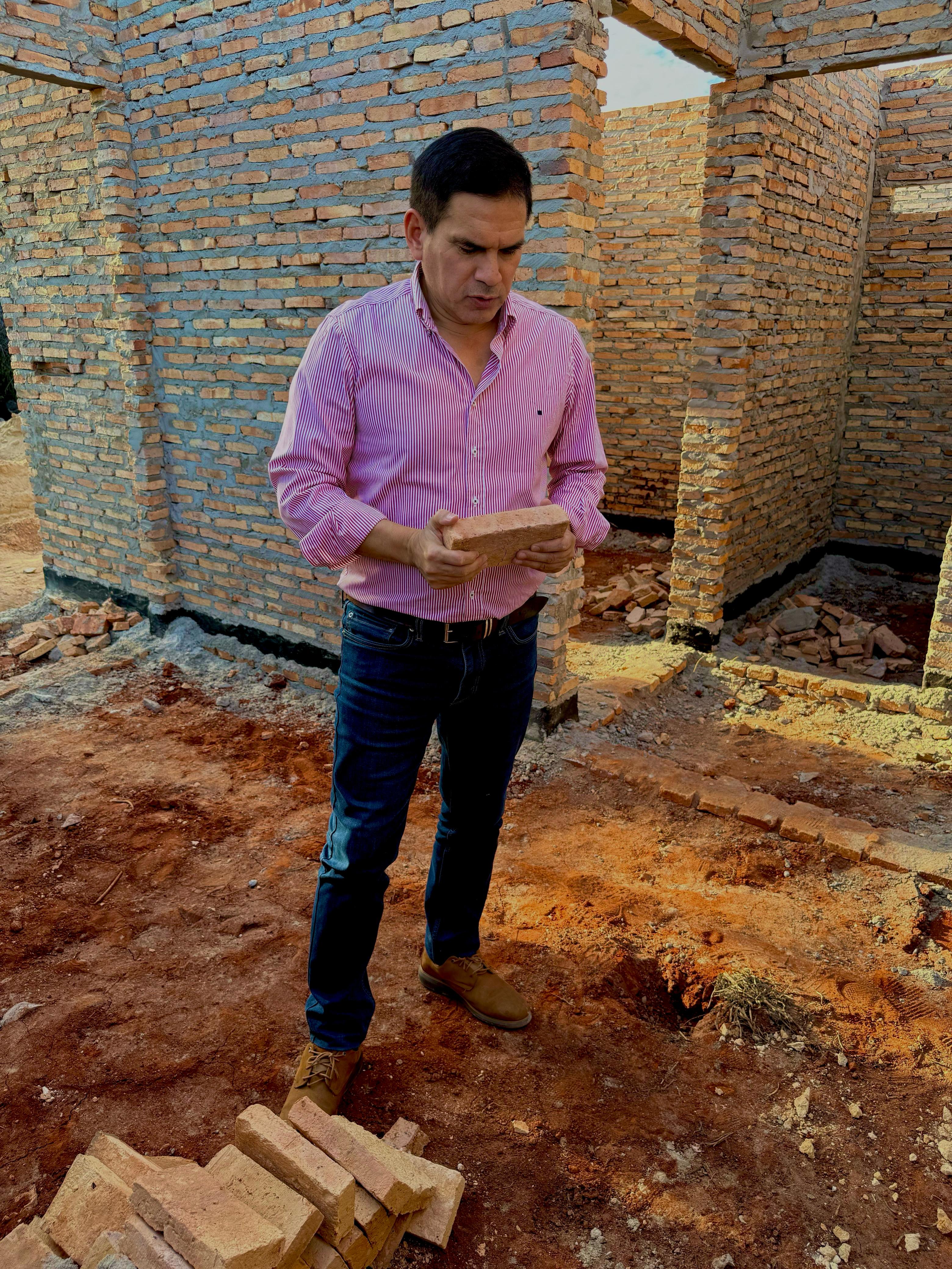 WhatsApp Image 2025-05-03 at 17.06.34