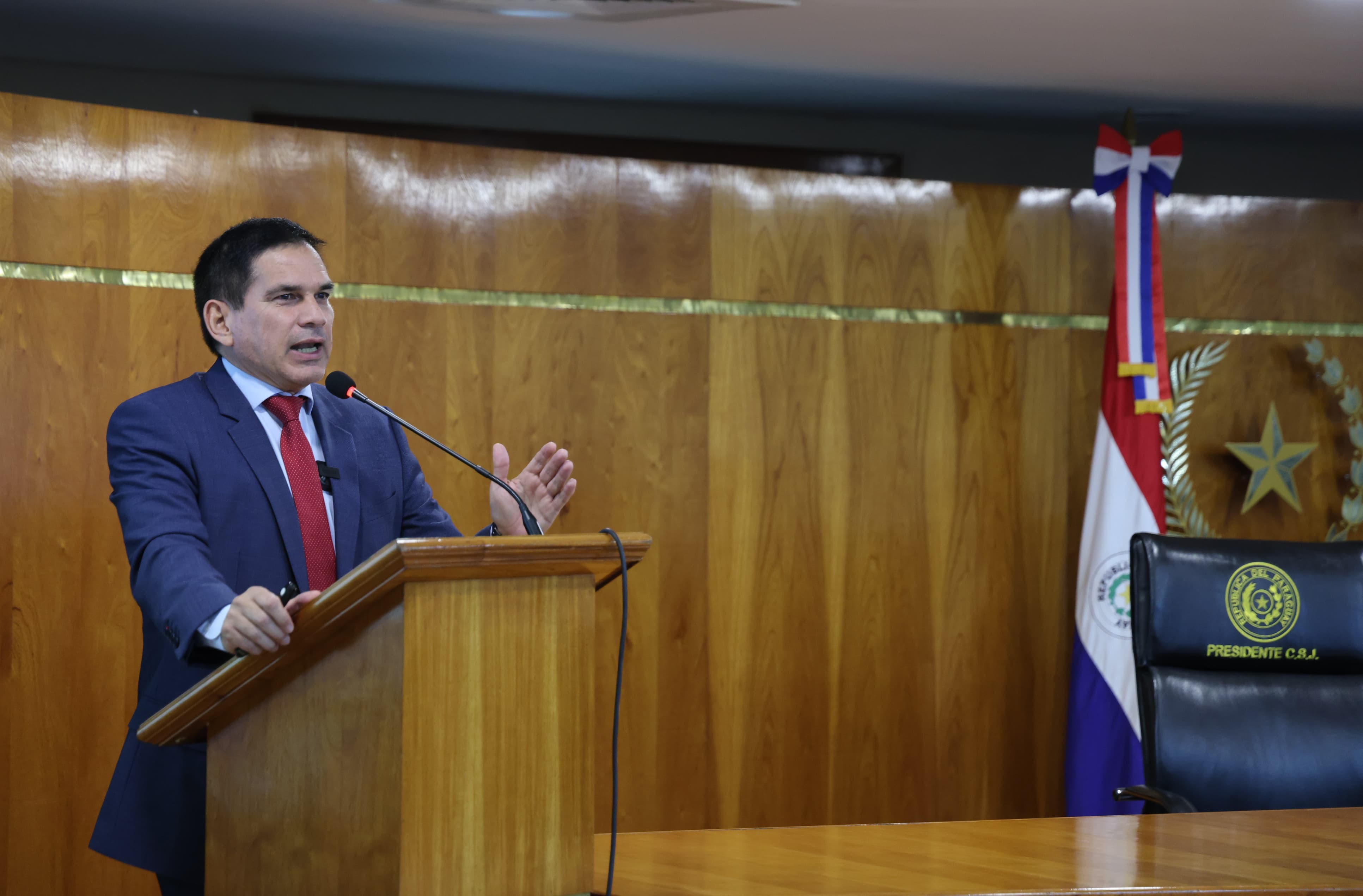 d204f39d-23fe-4496-a0b3-8646954d8f42