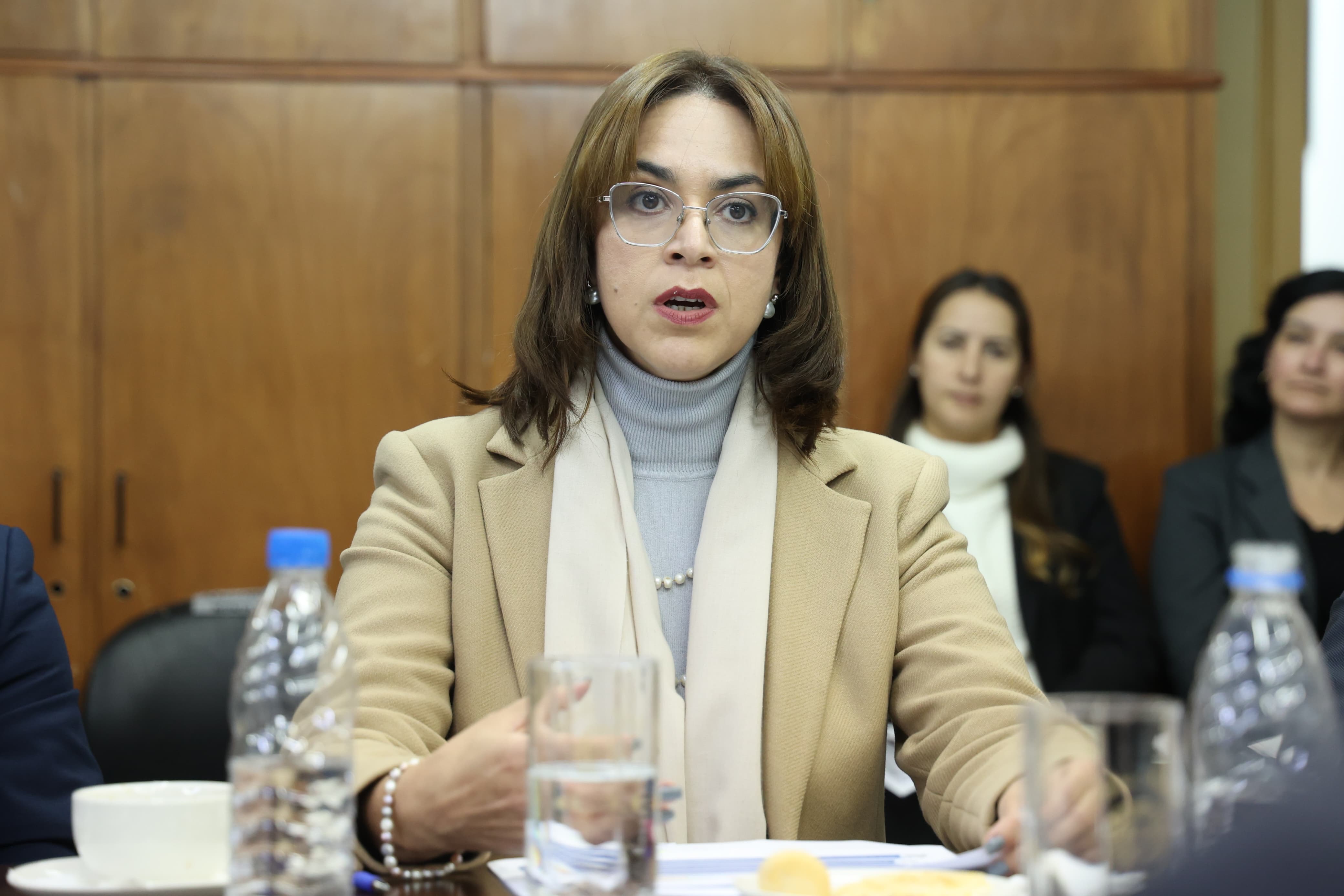 2aad3ad0-0aaa-44c6-85d7-04a78bbe0278