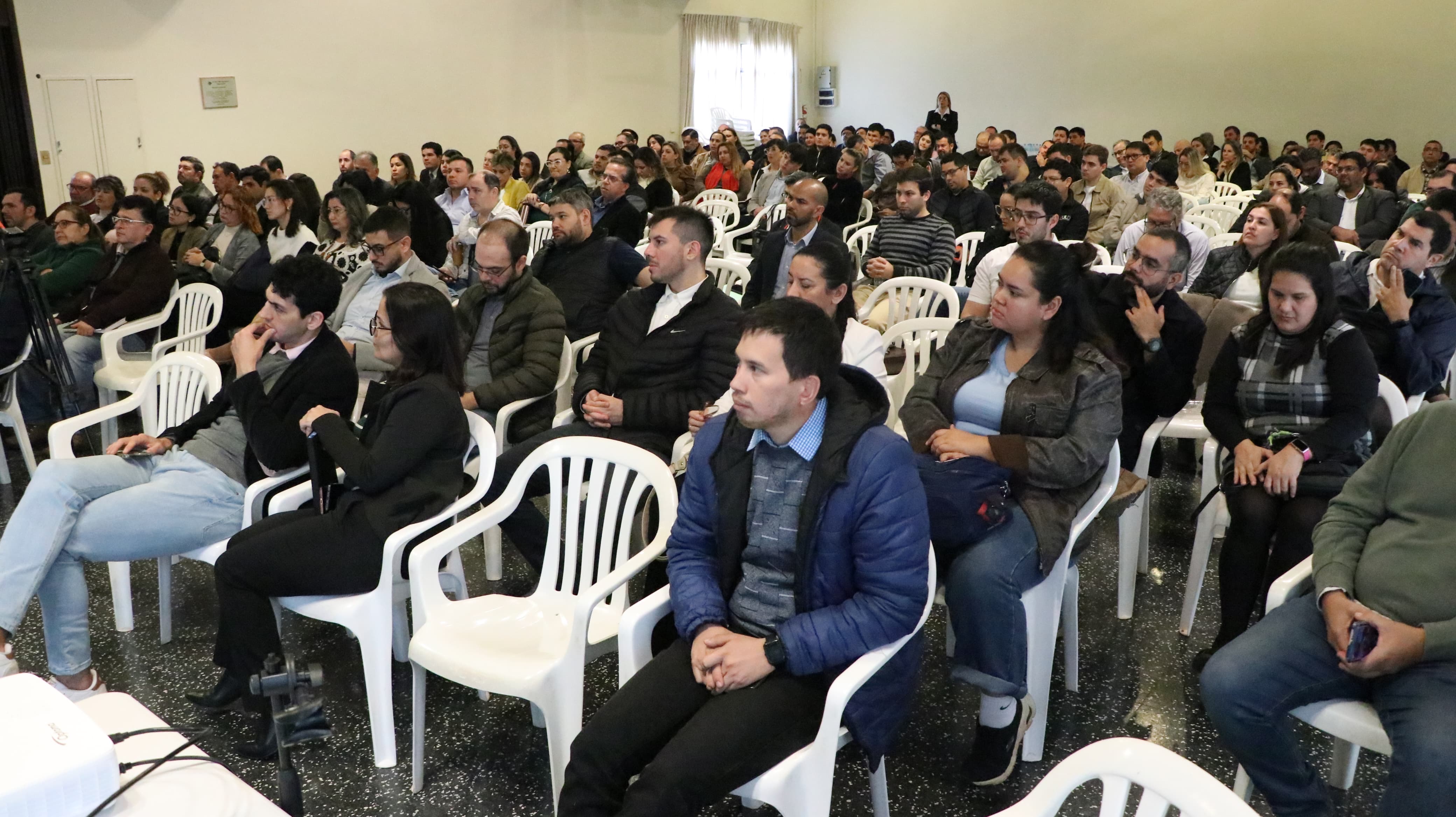 756c1c89-dce8-40a9-9cce-56dc83fbc0bd