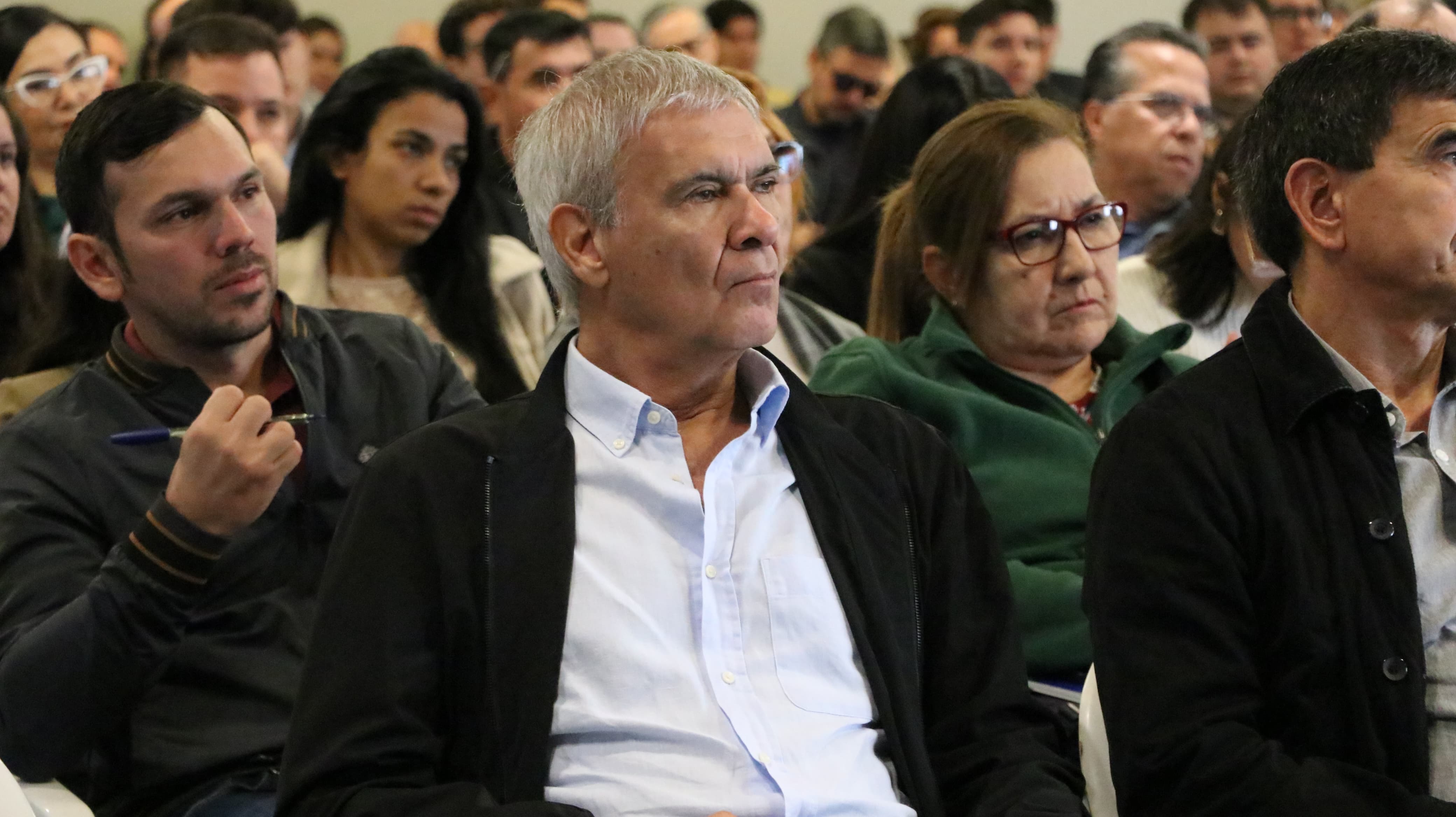 7a355b85-3af4-4e6c-85b2-8e44f7b90604