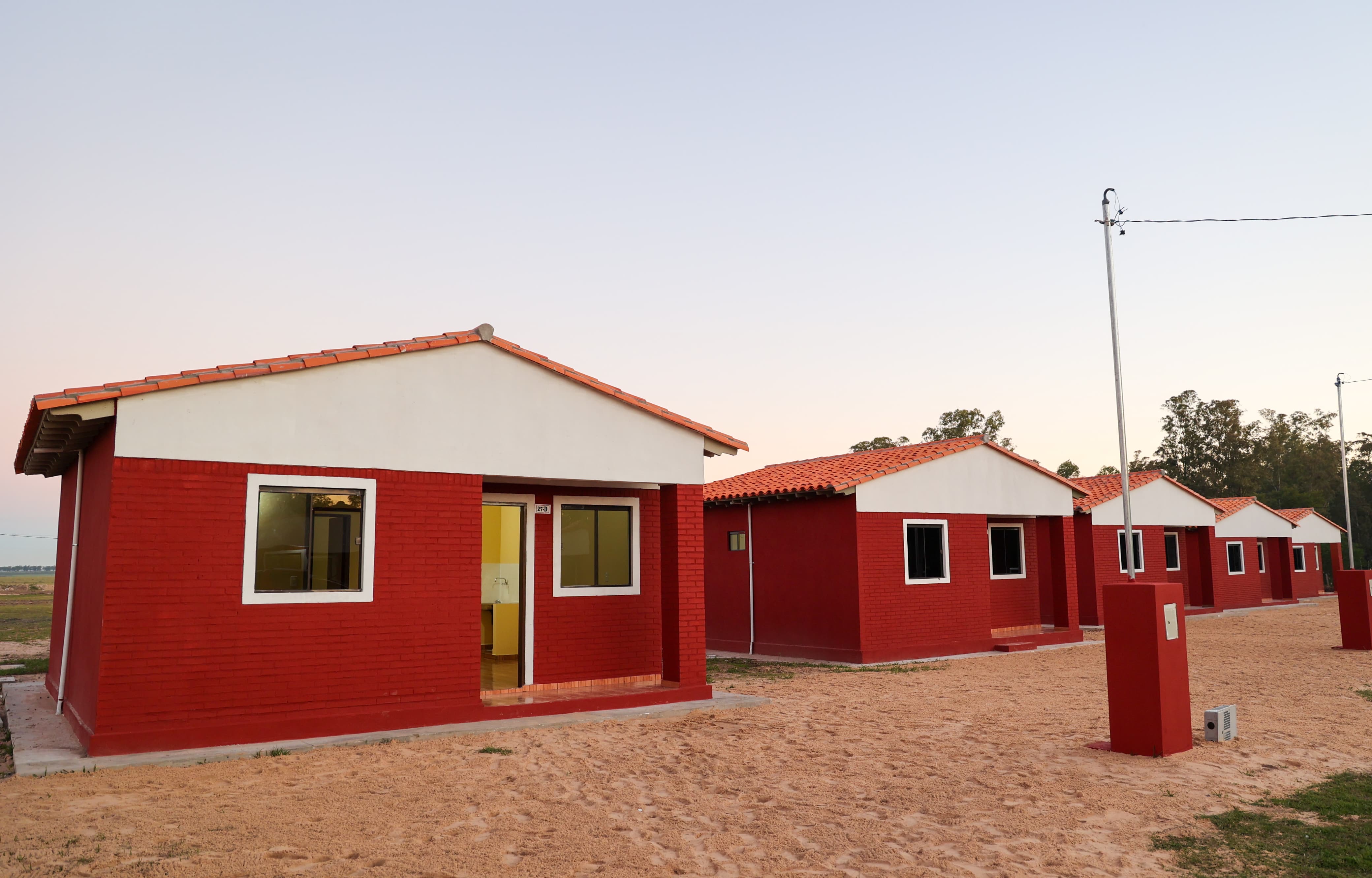 e38e08e8-57c6-459c-ac1b-34aefb747b60