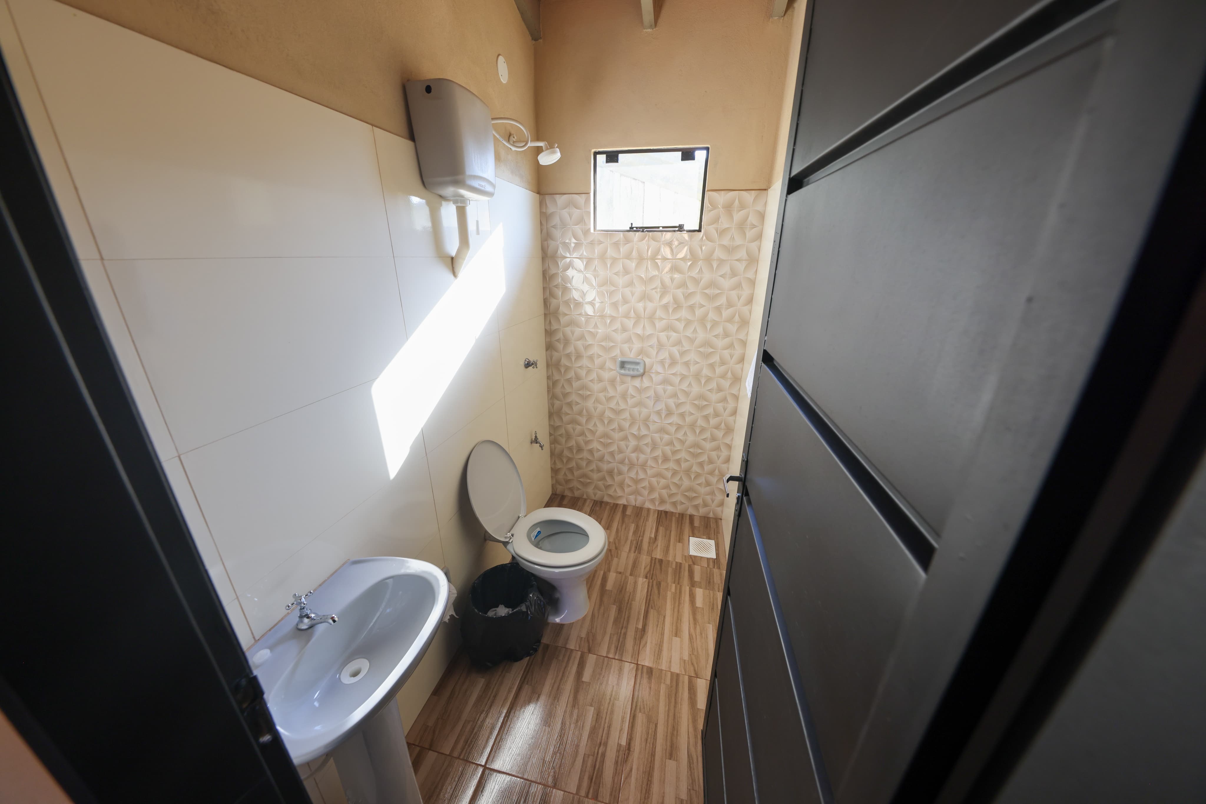 d0953097-eb70-49f6-ae6c-0aaceed59305