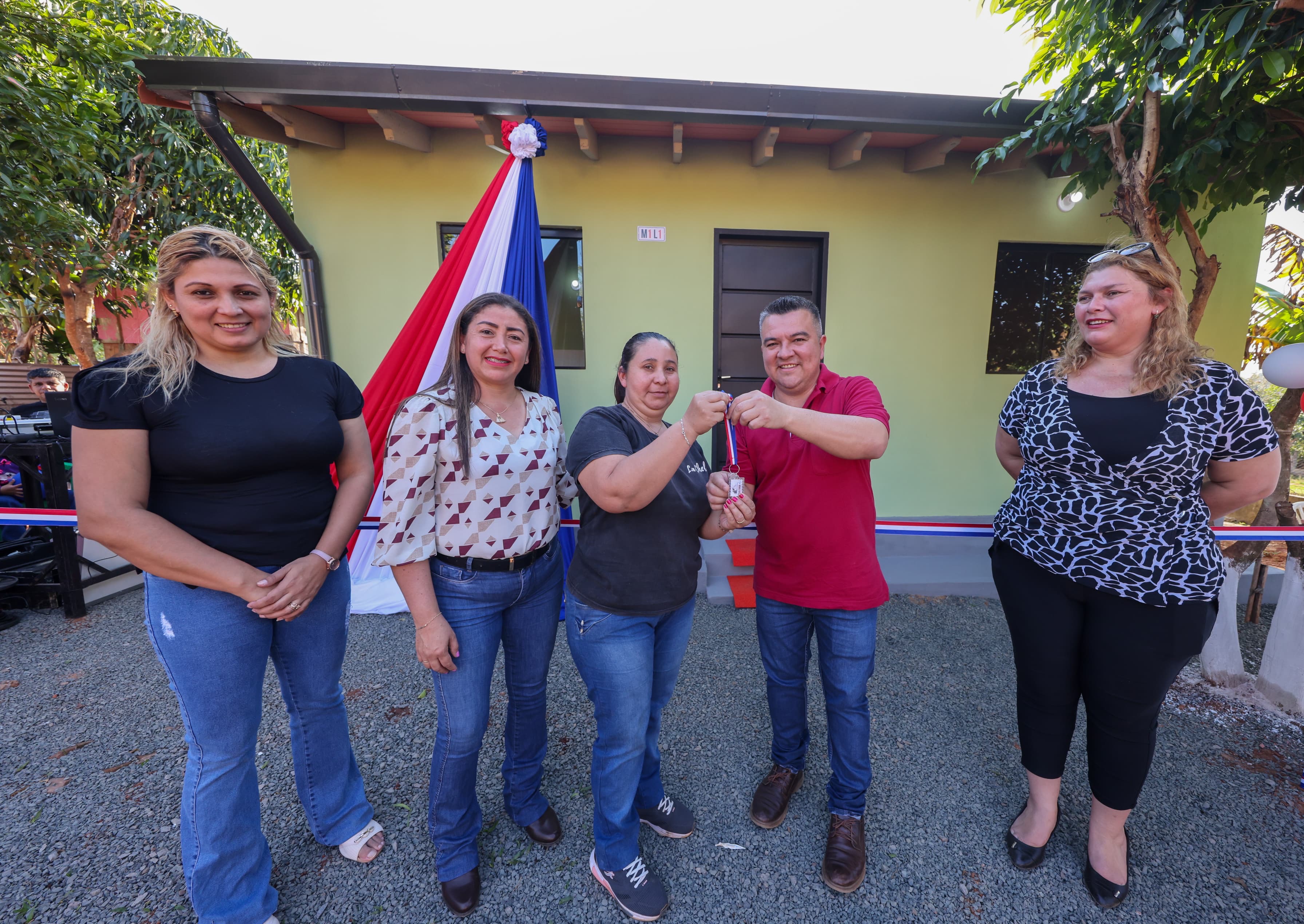 ecfd4215-e2d8-458f-9f38-0d475d9fb146