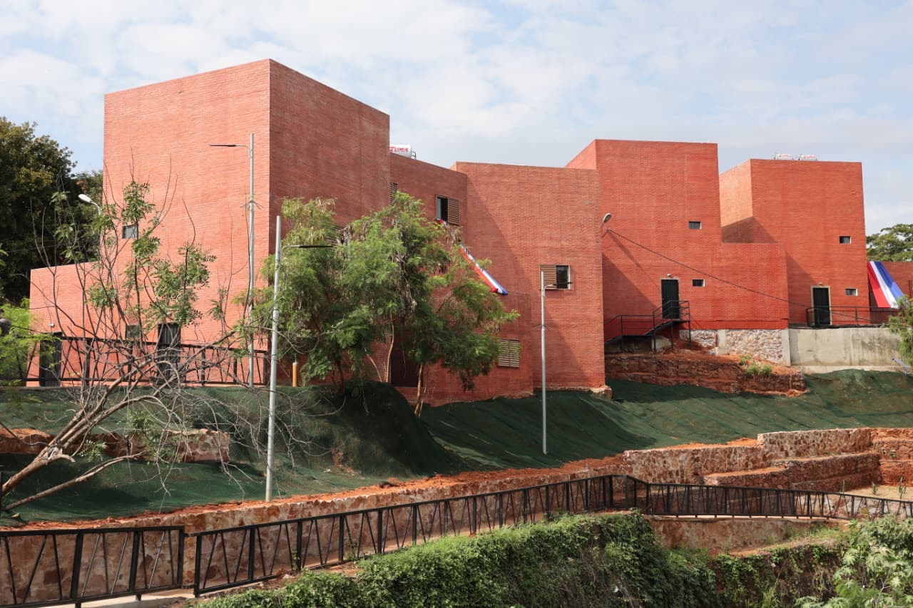 019c71da-dd51-42c4-a772-7d982ce50aa4