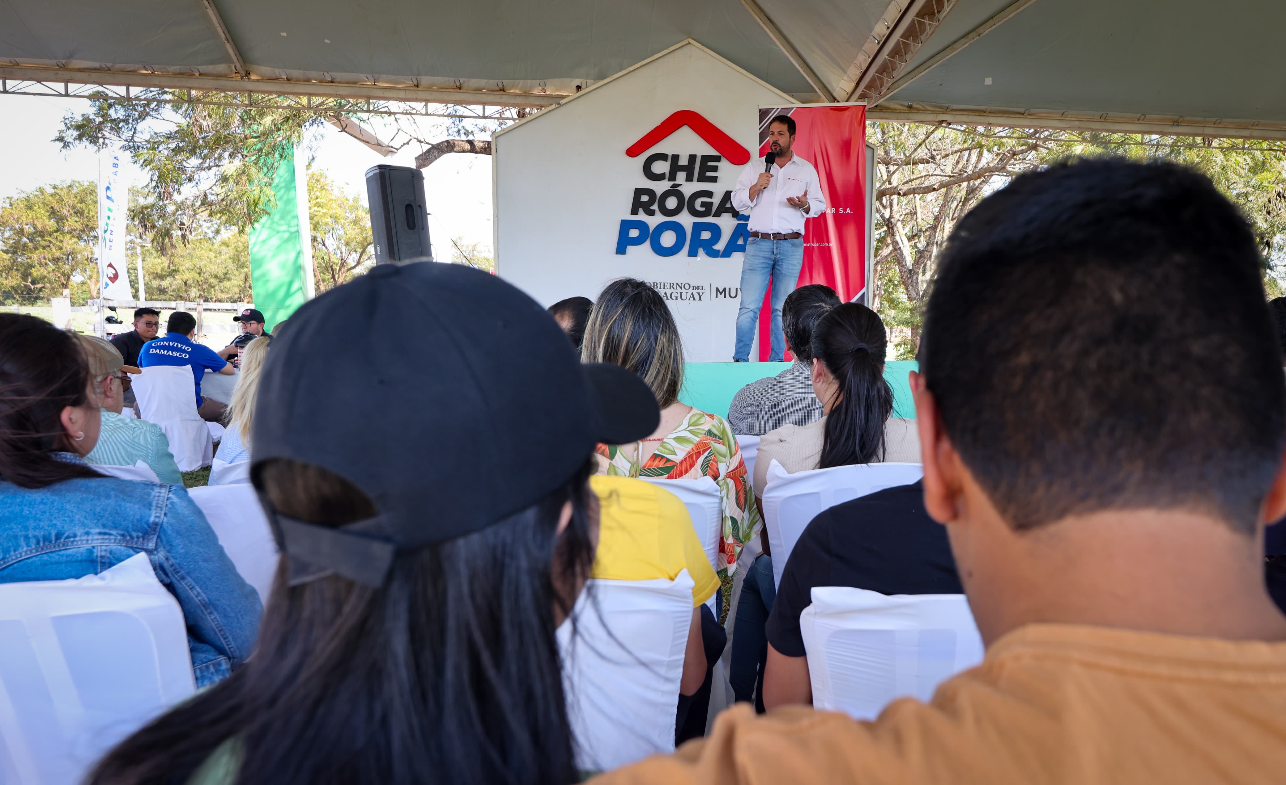 0a3955e5-6b09-4e7b-a651-31a472851734