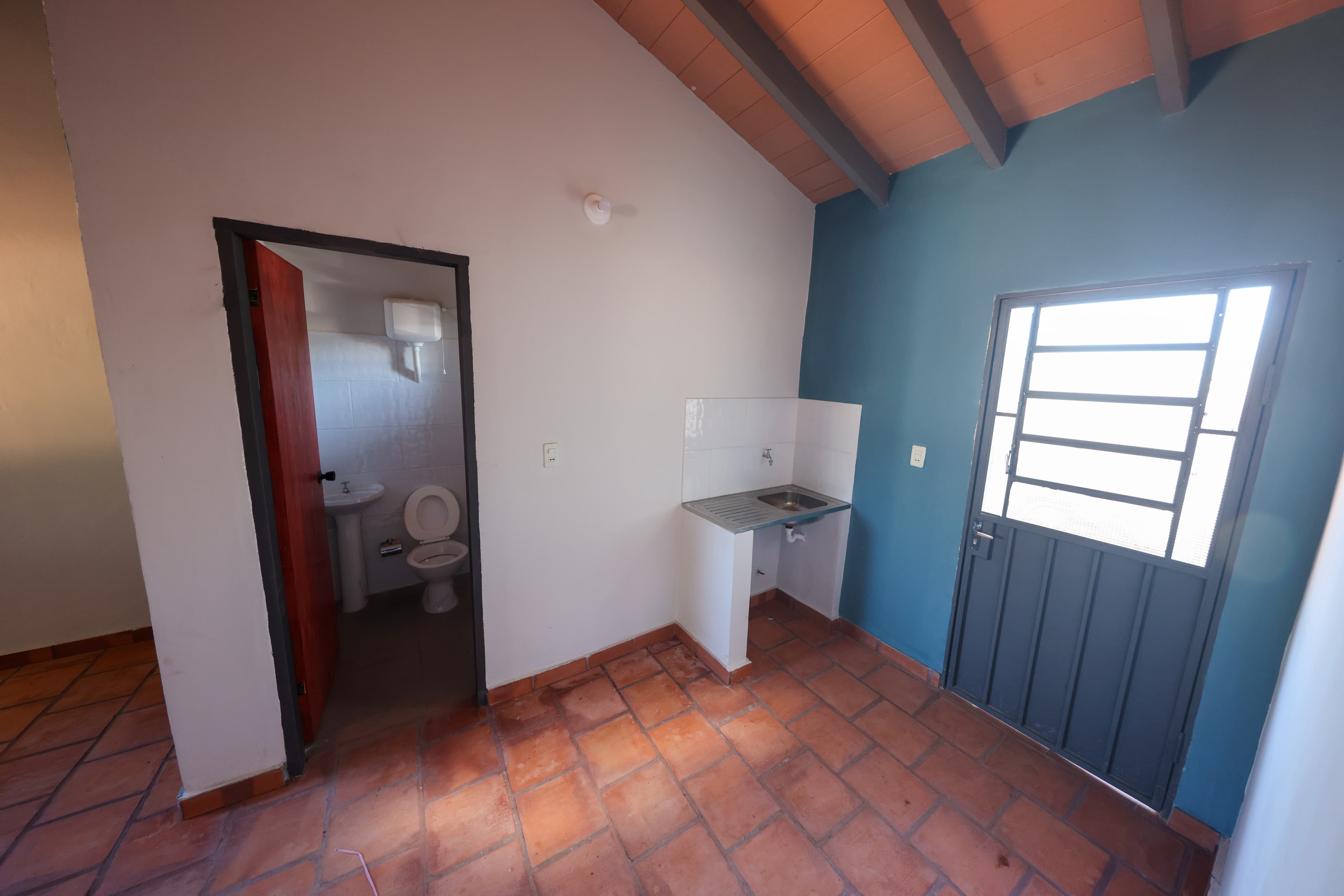 WhatsApp Image 2025-08-13 at 11.43.42 (2)