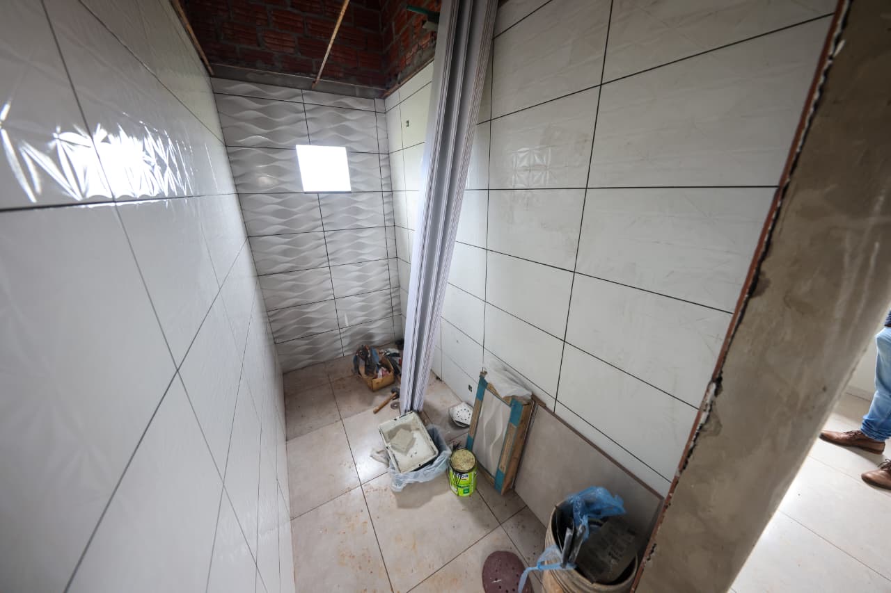 c942f8cc-4a27-4e99-8345-7fc9de80e69e