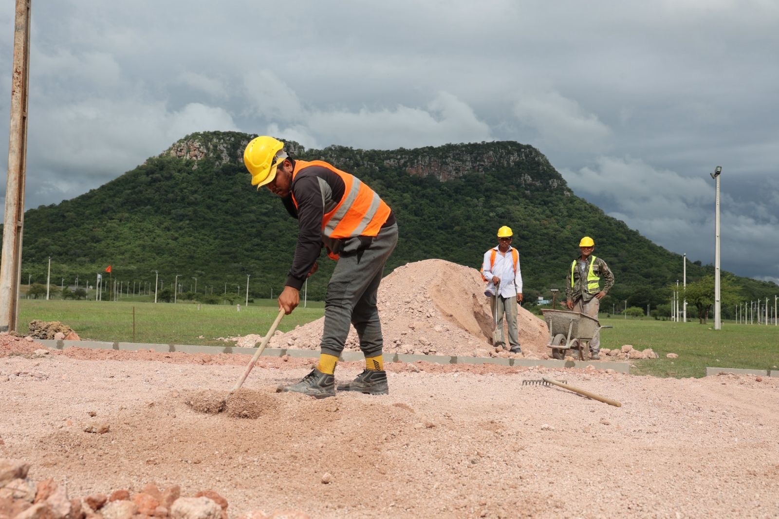 24914674-f3d4-42b6-b354-1005e22e9d42