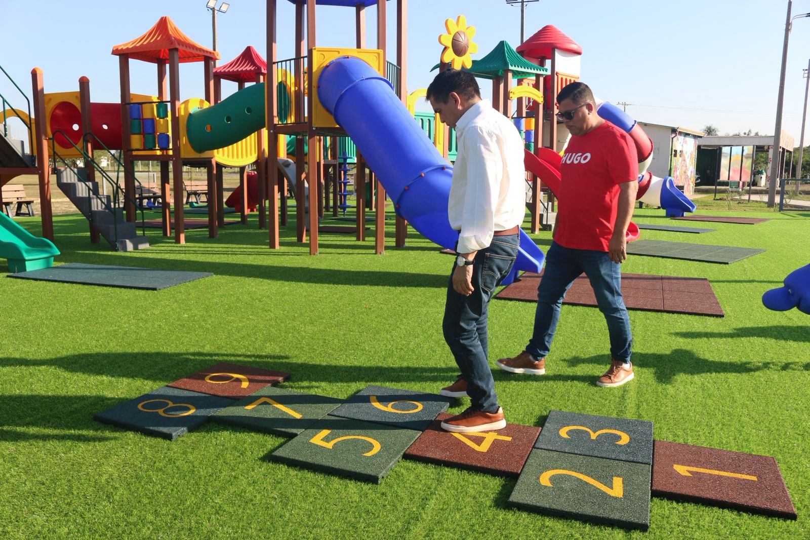 5debc9ba-c69e-474e-a677-11dae1438cc0