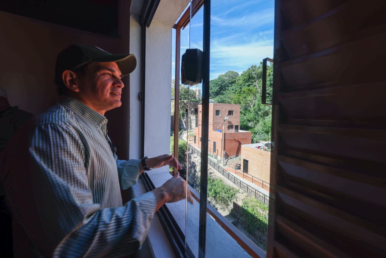 7926ebef-d597-440d-80e0-dcfb161f665f