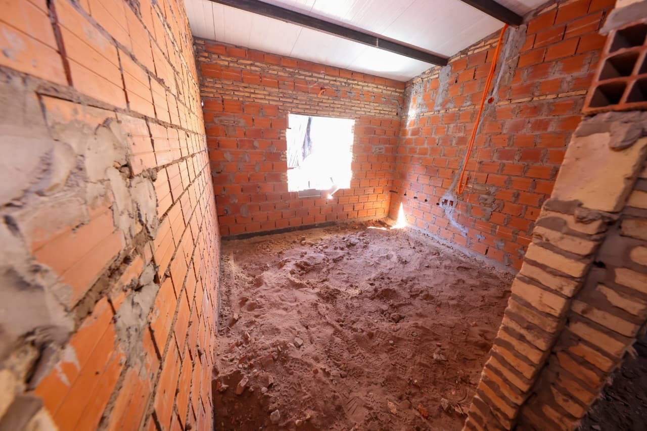 7c272563-446a-4af4-9868-8403aeb2349a