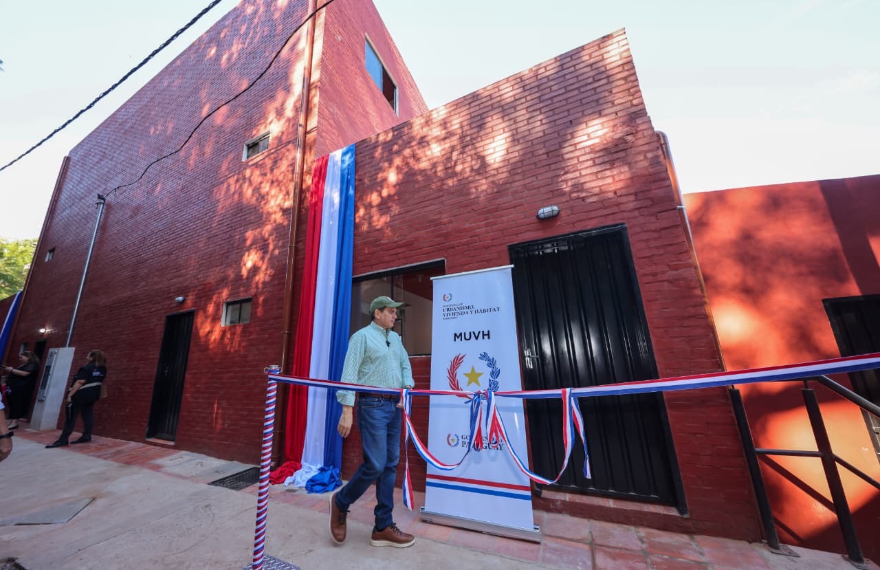 8e2e3343-b678-4578-a199-d5b2f74c4896