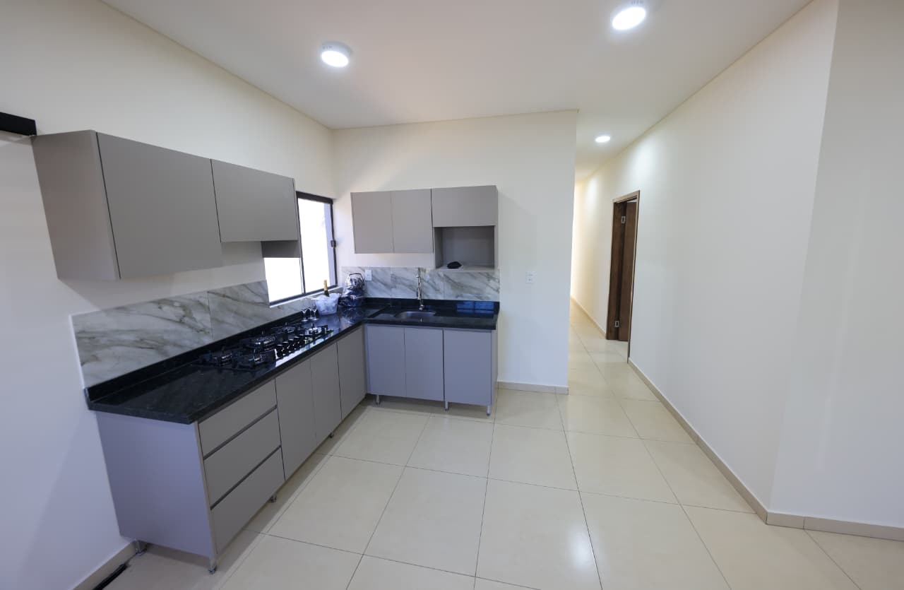 WhatsApp Image 2025-11-06 at 12.17.52 (1)