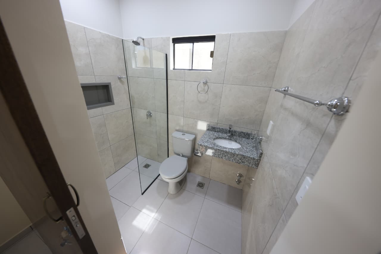 WhatsApp Image 2025-11-07 at 12.09.38 (2)