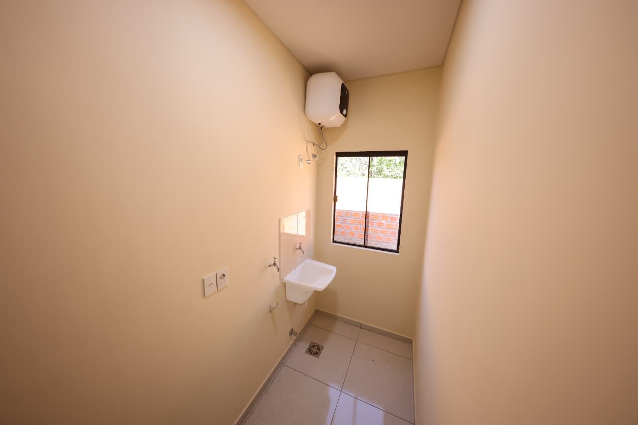 WhatsApp Image 2025-11-07 at 12.09.38