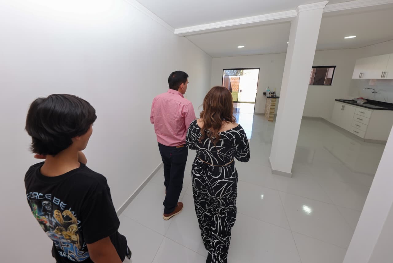 af4f34a3-4416-495d-a4d3-8ee202edcbb3