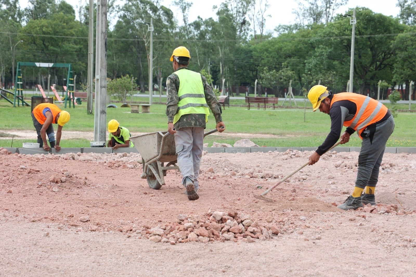 b6541bf6-fe79-4262-9242-676f1bf1a9ed