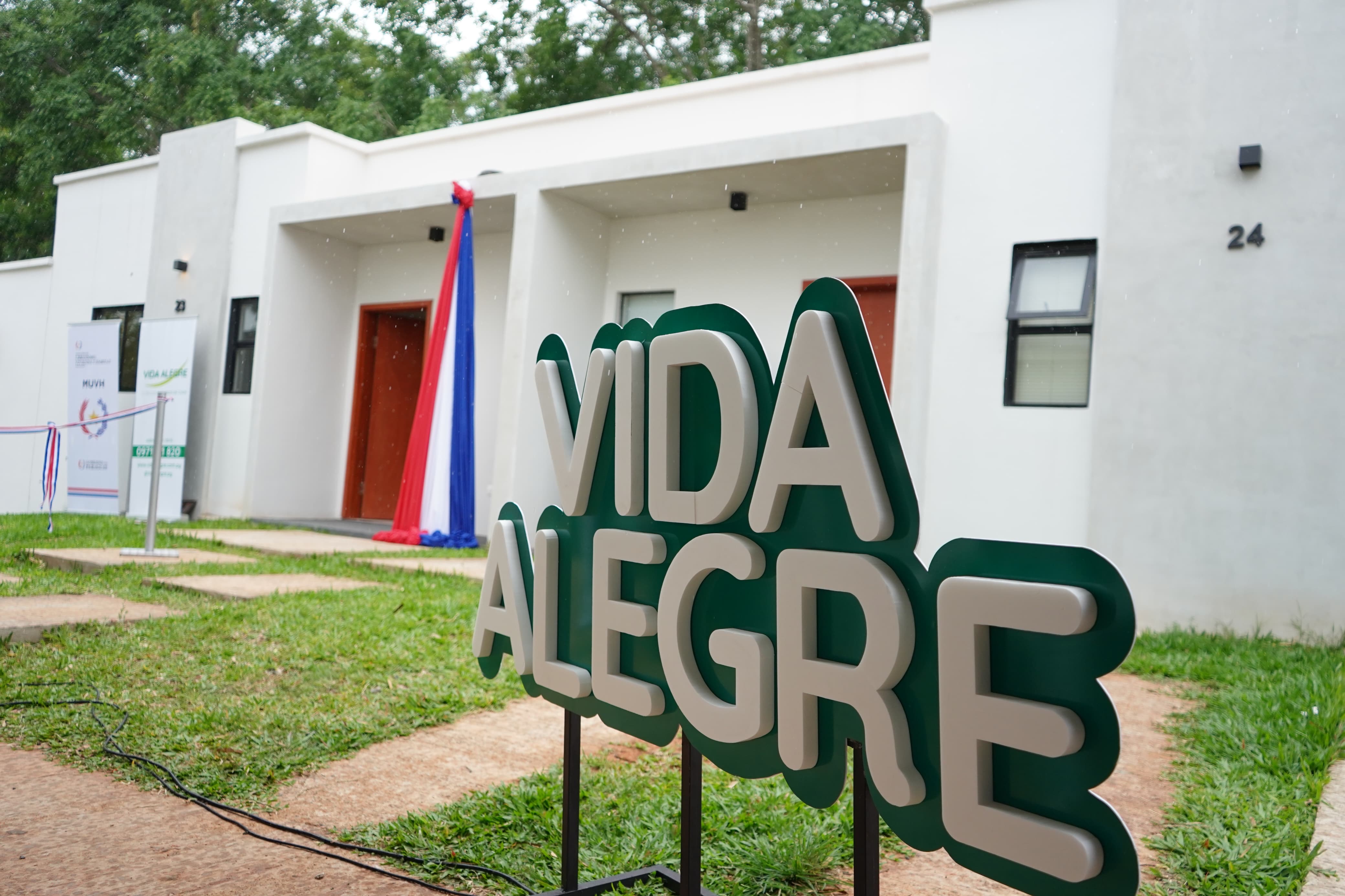 b80e8788-aa09-48c3-a1be-06fc26ae694e