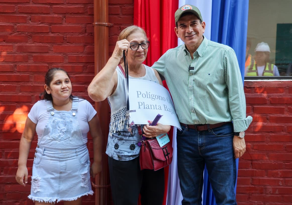 cdb74cbc-65bc-43a8-95a6-7373d9063084