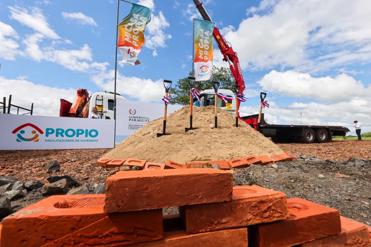 0f330323-bc33-463b-8eb5-a070481a5aa7