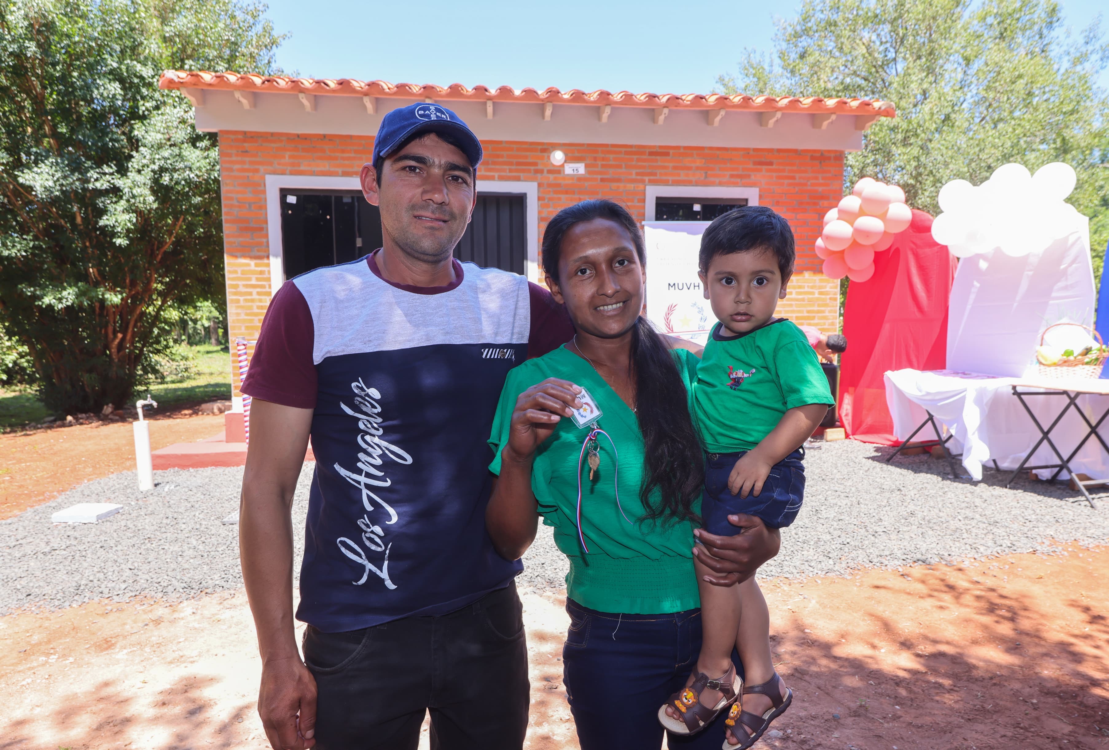 53fe4766-7d2c-475a-b66c-2c87321803c6