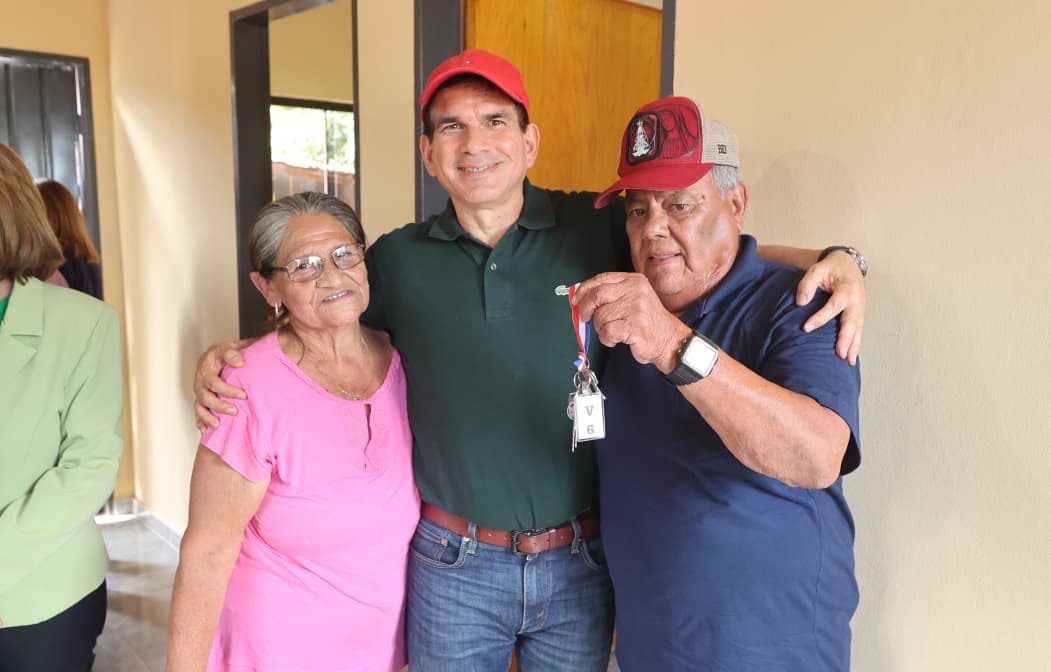 588b4068-71f3-4fef-be85-31f045c1e988