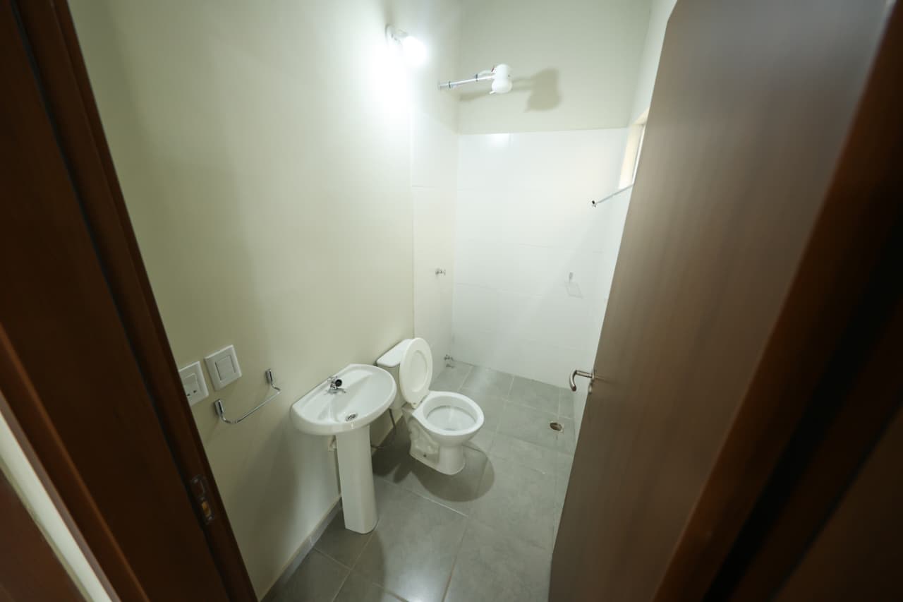 WhatsApp Image 2025-12-29 at 16.40.18