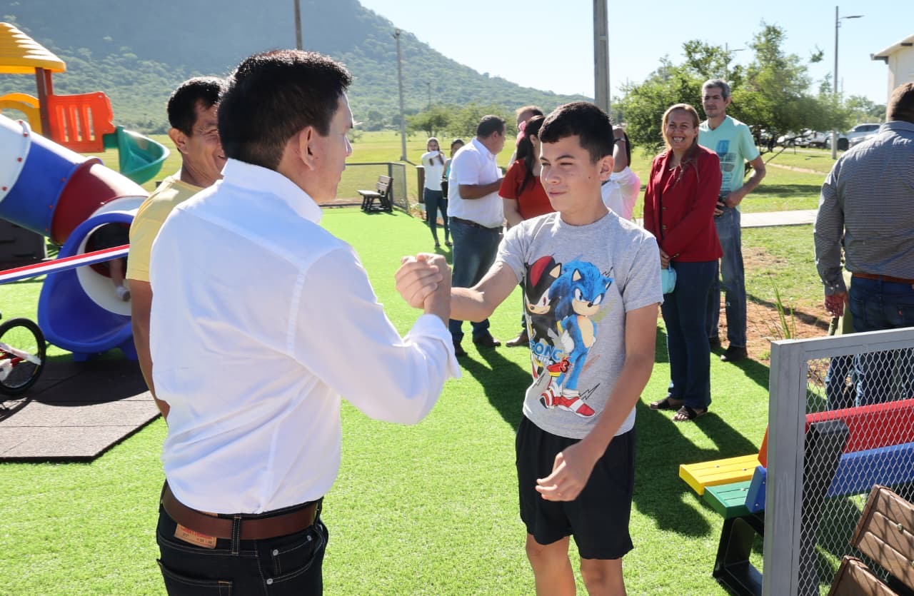 b1d97cb8-27fc-4bcc-b099-f42a86dd6c62