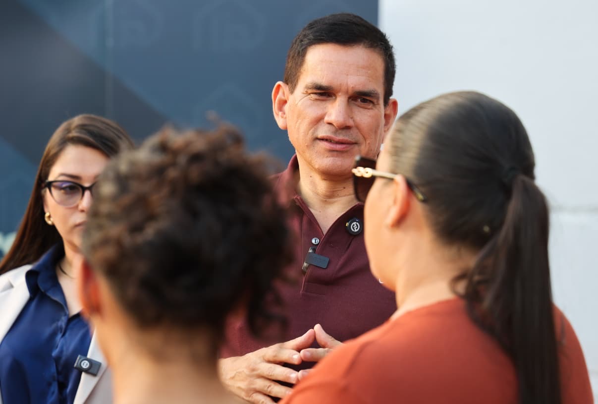 c1953839-a8c4-4783-9b10-cd4de7dcc216