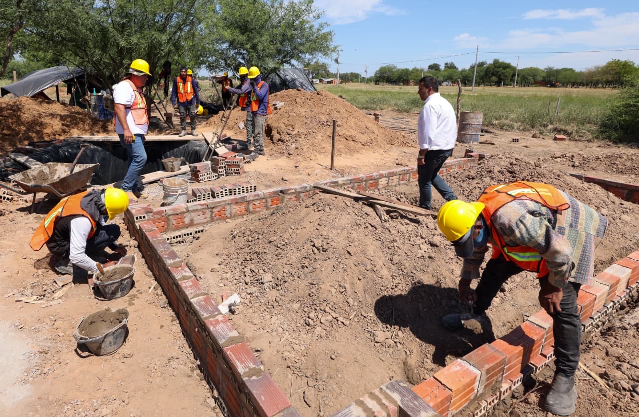 99a3c3f6-3b95-439a-ae4e-f574d56b3206