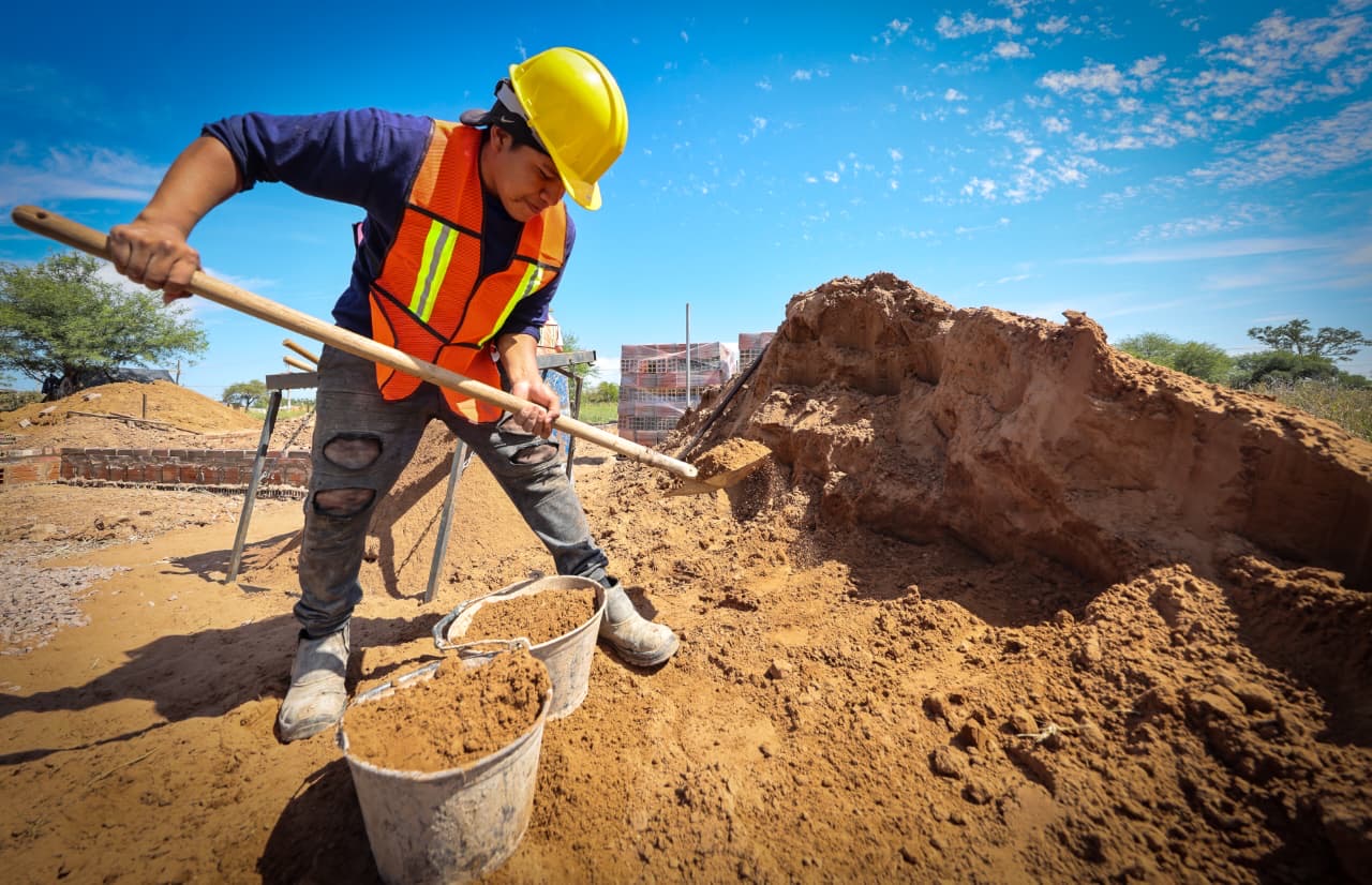 db8b4154-064a-4e11-af3e-32c77264cb91